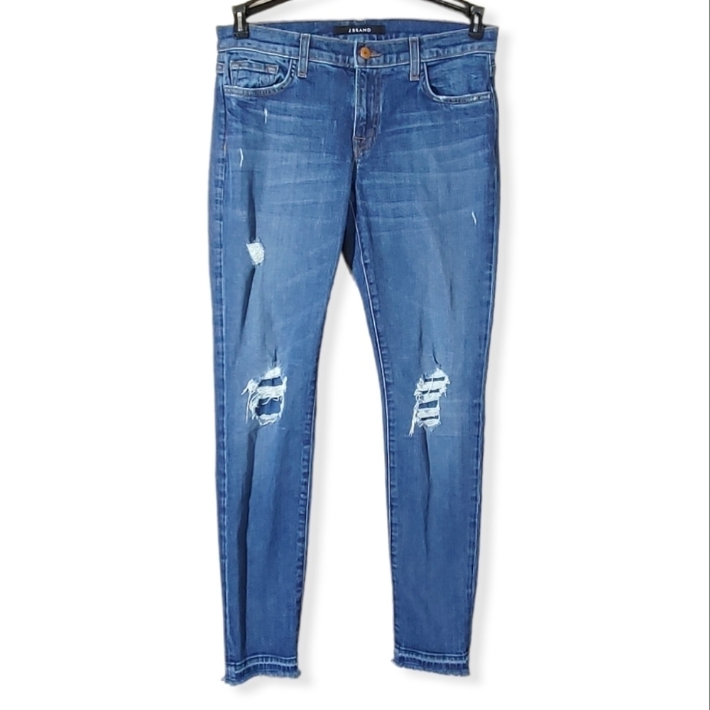 J Brand Ellis Villain Distressed Blue Jean Size 26 J Brand Ellis Villain Distressed Blue Jean Size 26